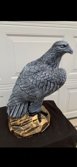 Large eagle statue