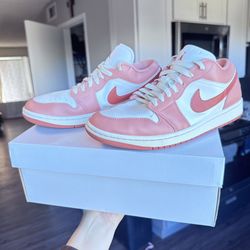 Nike size 9 women’s