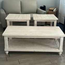 Beautiful Coffee Table Set! Solid Wood