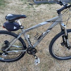 26” Giant Iguana Mountain Bike