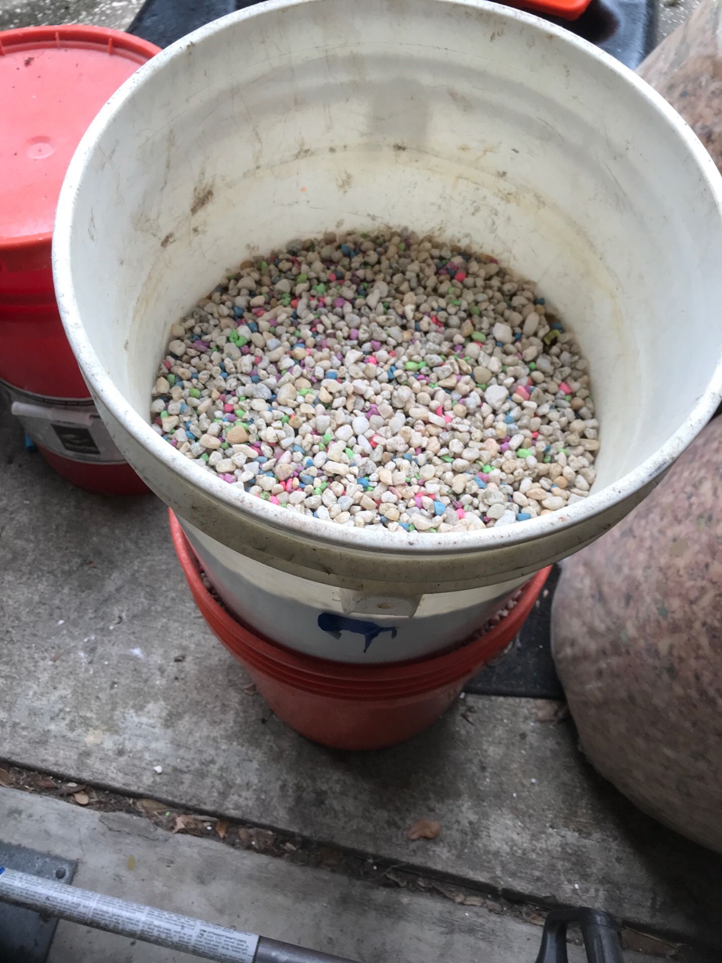 Aquarium gravel