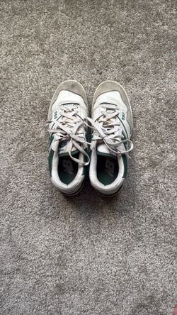 New Balance 550