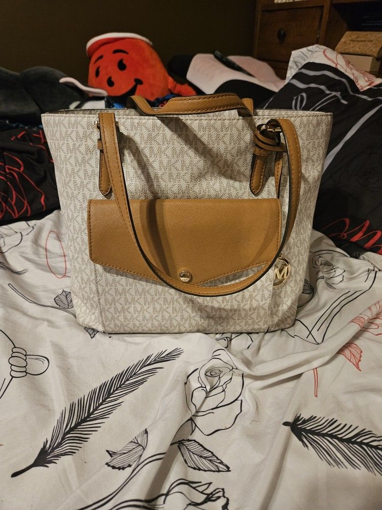 Michael Kors Purse