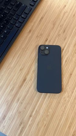 iPhone 15 battery 100% Original ( Unlocked) 128gb Black color