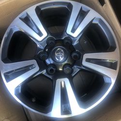 4 RIMS STOCK SIZE 17 TOYOTA 6 HOLES THEY FIT 4RUNNER TACOMA SEQUOIA LEXUS GX 470 GREAT CONDITION 9/10
