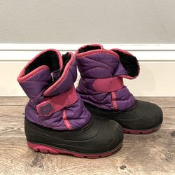 Girls Kamik Purple and Pink Snow Boots. Size 10.