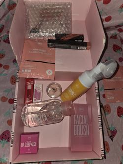 Lurella Cosmetics 11 Full Size Makeup Items 