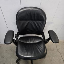 Real Leather Ergonomic Task Chair Steelcase Leap V1