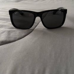 New Shiny JUSTIN Black Ray-Ban Sunglasses