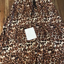 Used Leopard skirt