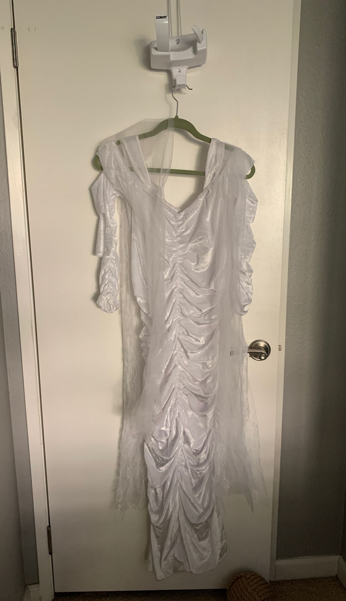 Wedding dress costume