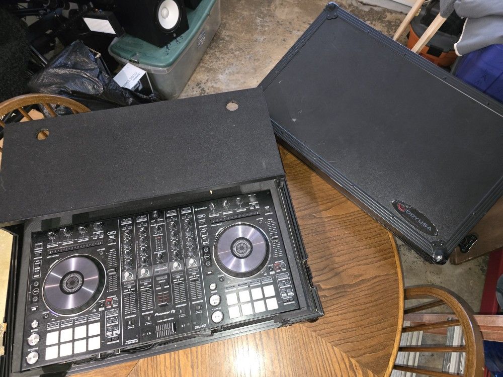 Pioneer DDJ RX 4 channel AND Odyssey Flight case