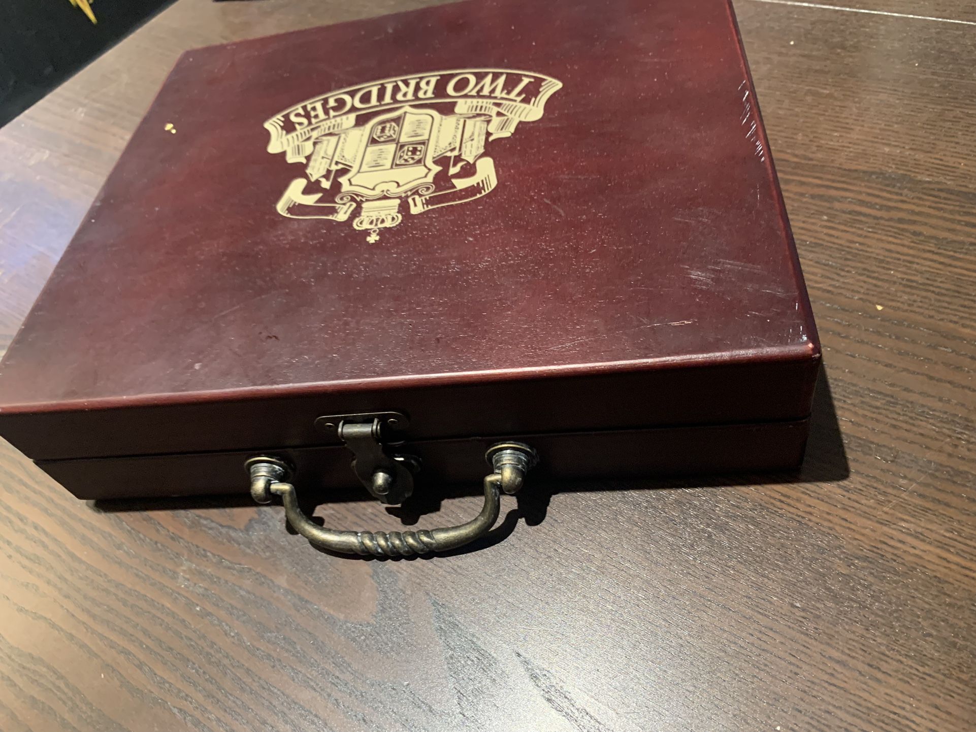 Discovery Bay Games TWO BRIDGES Pub Board Game in Wood Case - USED