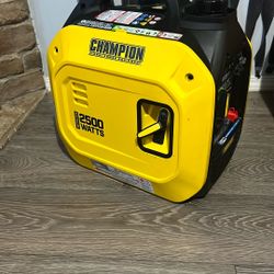 Champion Inverter 2500 W Good Condition 
