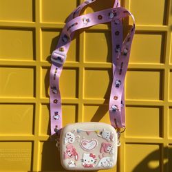 Hello Kitty And Sanrio Friends Mini Silicone Purse 