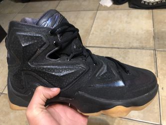 Lebron 13 “black lion”
