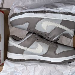 Nike Dunk Low Moon Fossil/Orewood Brown