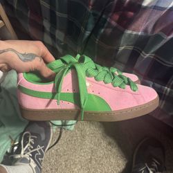 Brand New Women’s Pumas