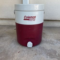 Coleman PolyLite 2 Water Cooler 
