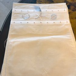 PLACEMATS. SHELL DESIGN