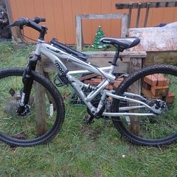 Mongoose Mountain Bike