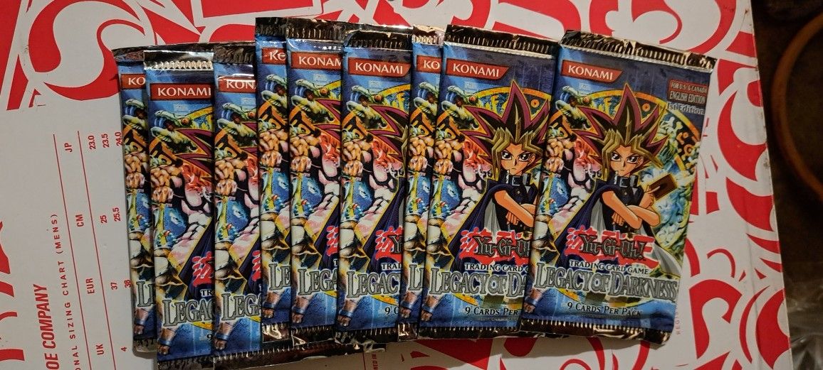Yu gi oh Sealed Legacy Of Darkness 1st Edition 1996 Booster Packs 9  Unopened And Lot Of Original Halos And Bulk Common And Uncommon Cards