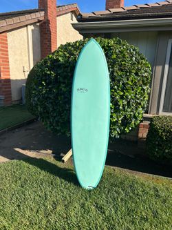 6’6 degree 33 speed egg surfboard