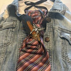 Necklace Tie