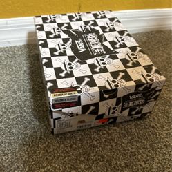 One Piece Limited Edition Vans