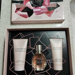 VIKTOR & ROLF FLOWERBOMB PERFUME