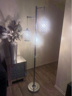 Floor lamp