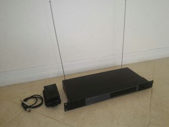 Audio Technica wireless receiver ATW-10 + transmitter ATW-T31