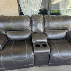 Love seat recliner