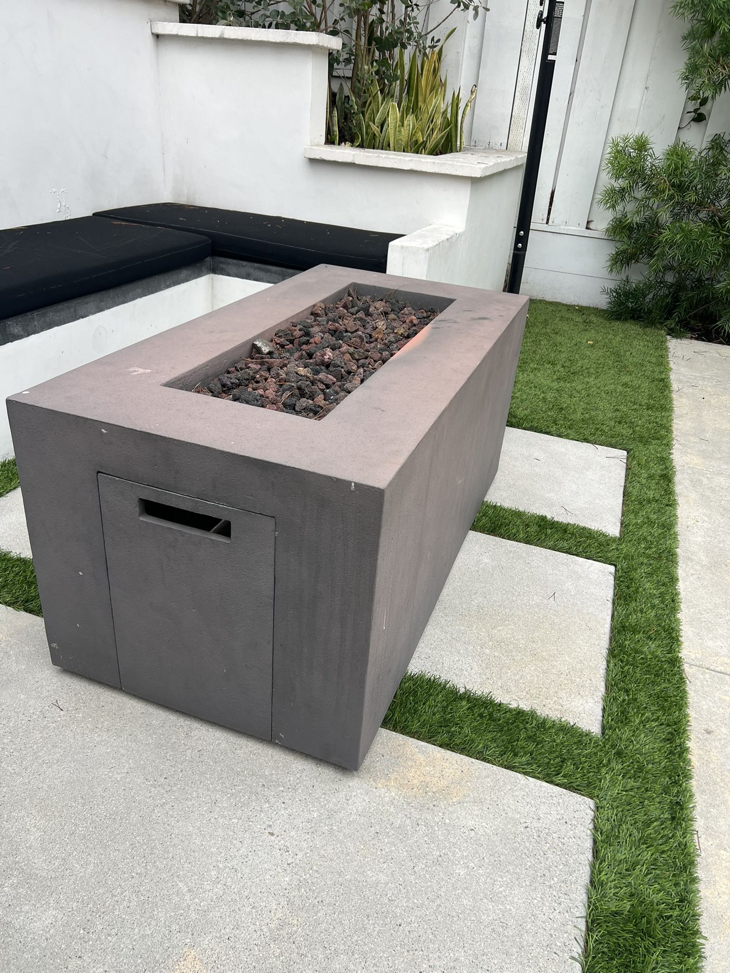 Outdoor Gas Fire Place