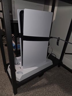 PS5 Pro Bundle - Like New