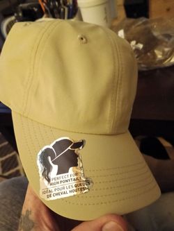 Woman's hat