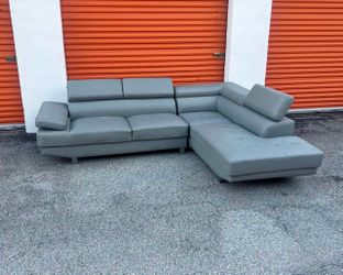 Sectional sofa