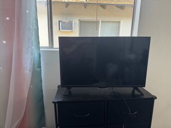 Tv 32 inch screen 720p resolution