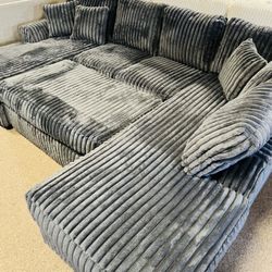 Double Chaise Stylish Sectional! 