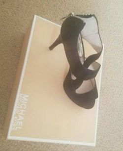 Mk heels