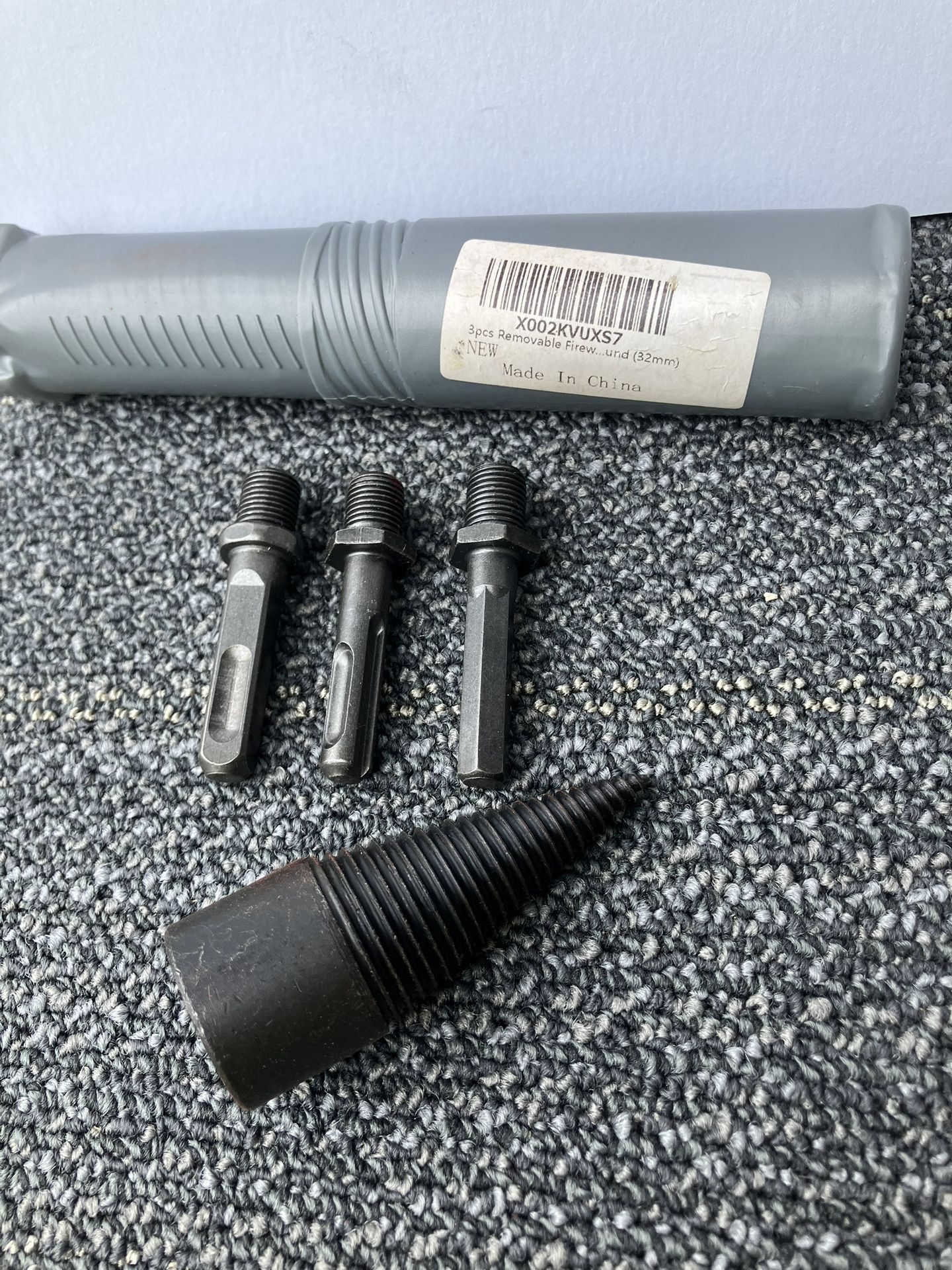 LOG SPLITTING TOOL