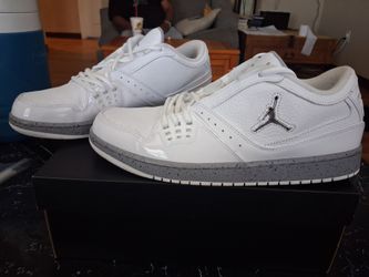 Jordan 1 flight low white men's size 12