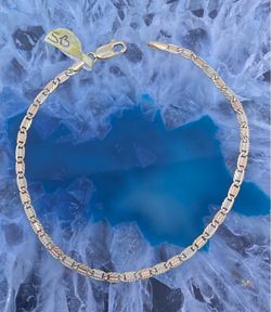 $475 Three Tone Yellow White and Rose Gold Valentino Bracelet