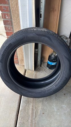 Phantom C-Sport Tire 255/50R20
