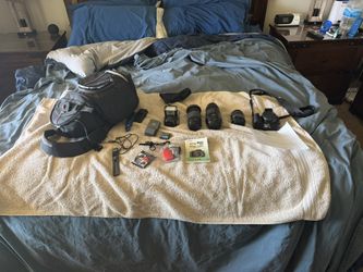 Canon Rebel Eos xti Camera Kit