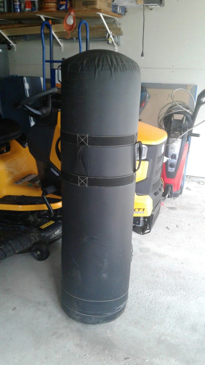 Mma punching bag 4 handles