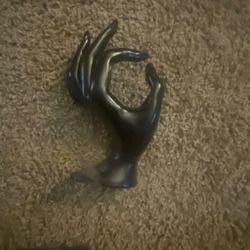 Black Hand-Shaped Jewelry Display Stand