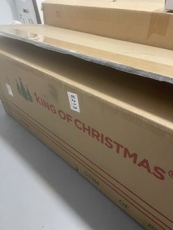 Christmas Tree  7’5 feet 