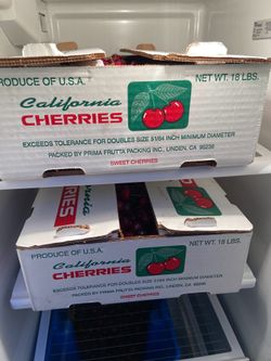 Fresh cherrys for sele