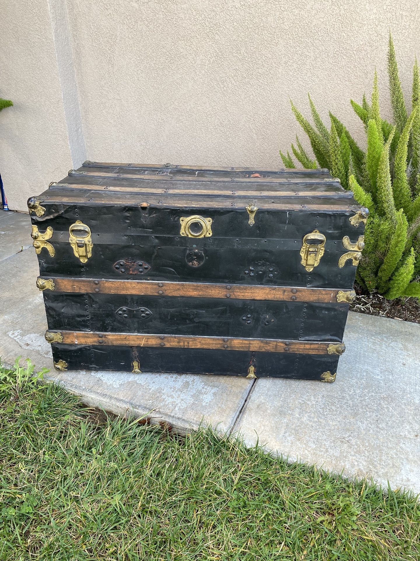 Selling A Big Vintage Chest